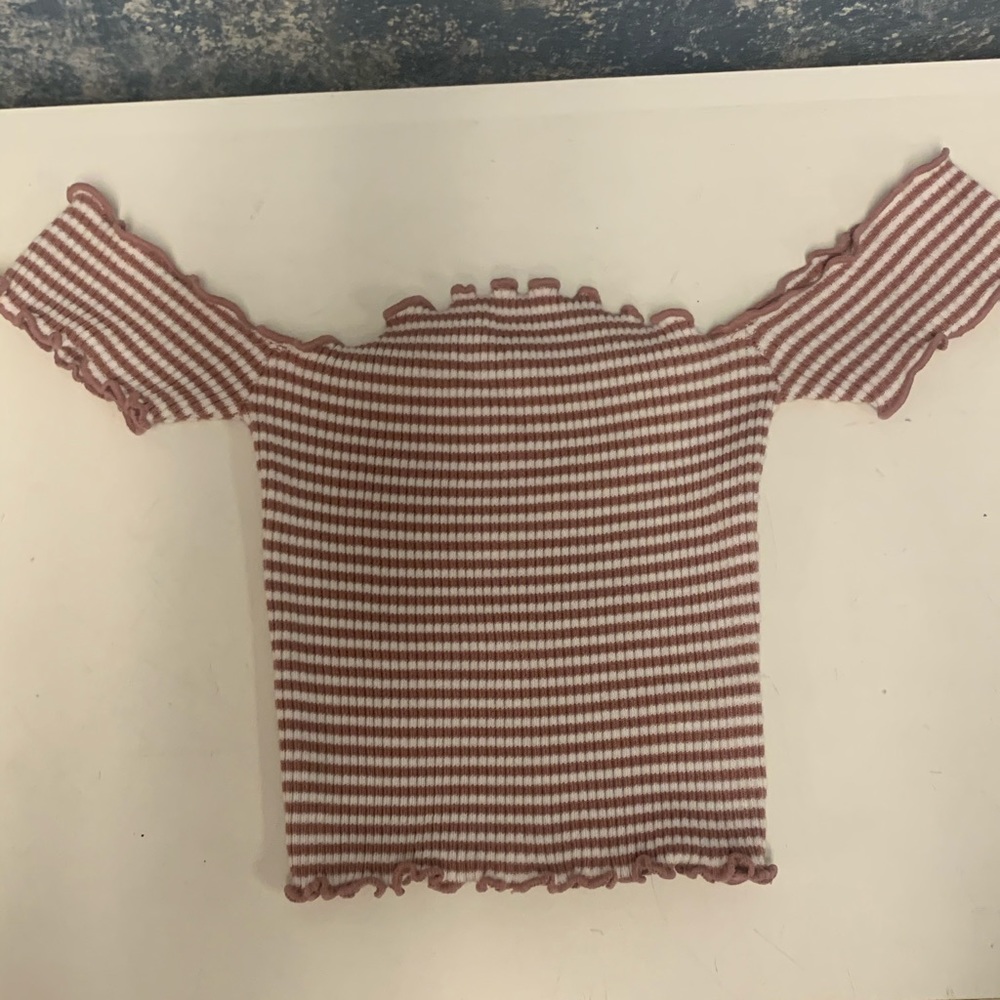 super cute crop top